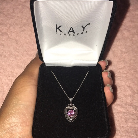 Kay Jewelers Jewelry - Kay floating heart necklace